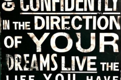 Inspirational quote about pursuing your dreams.